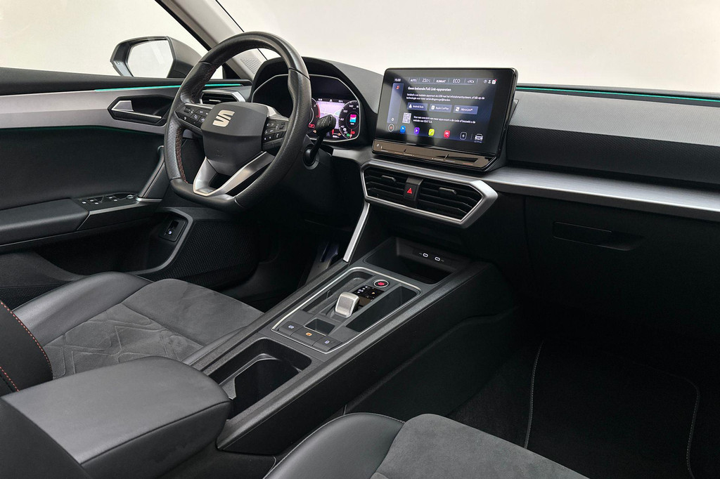 Seat Leon Sportstourer (KBB25V) met abonnement