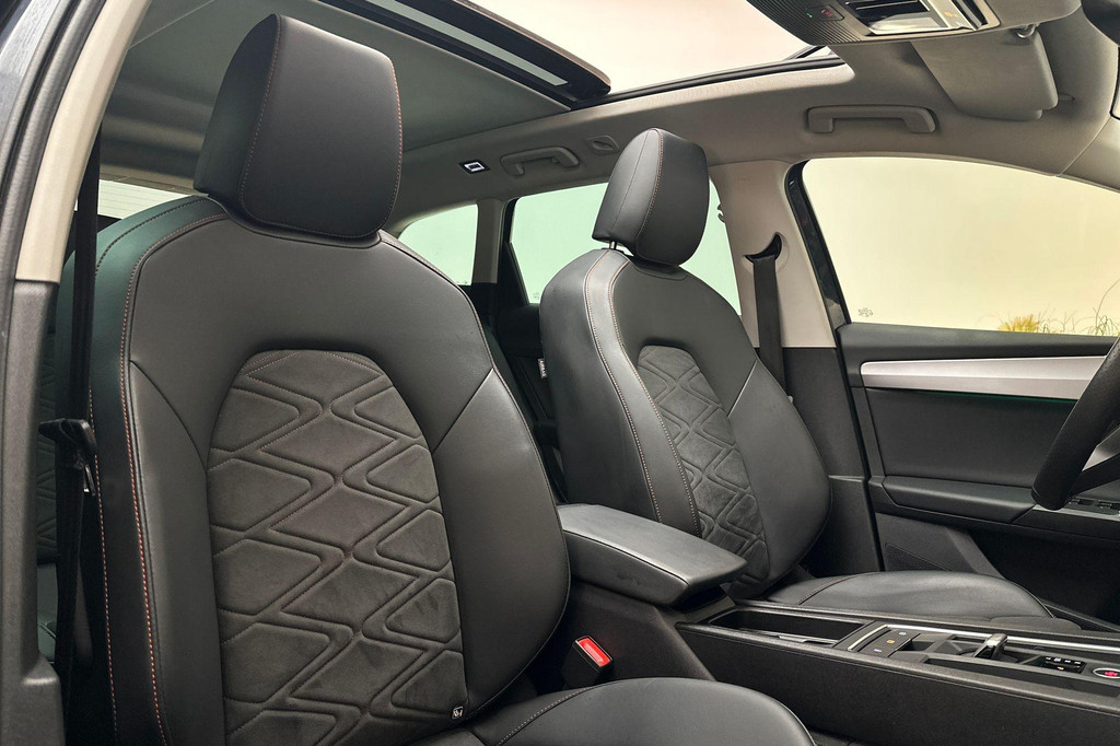 Seat Leon Sportstourer (KBB25V) met abonnement