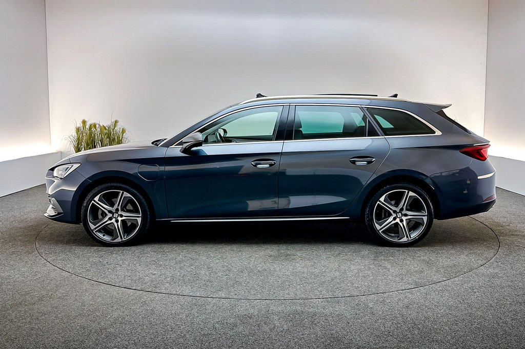 Seat Leon Sportstourer (KBB25V) met abonnement