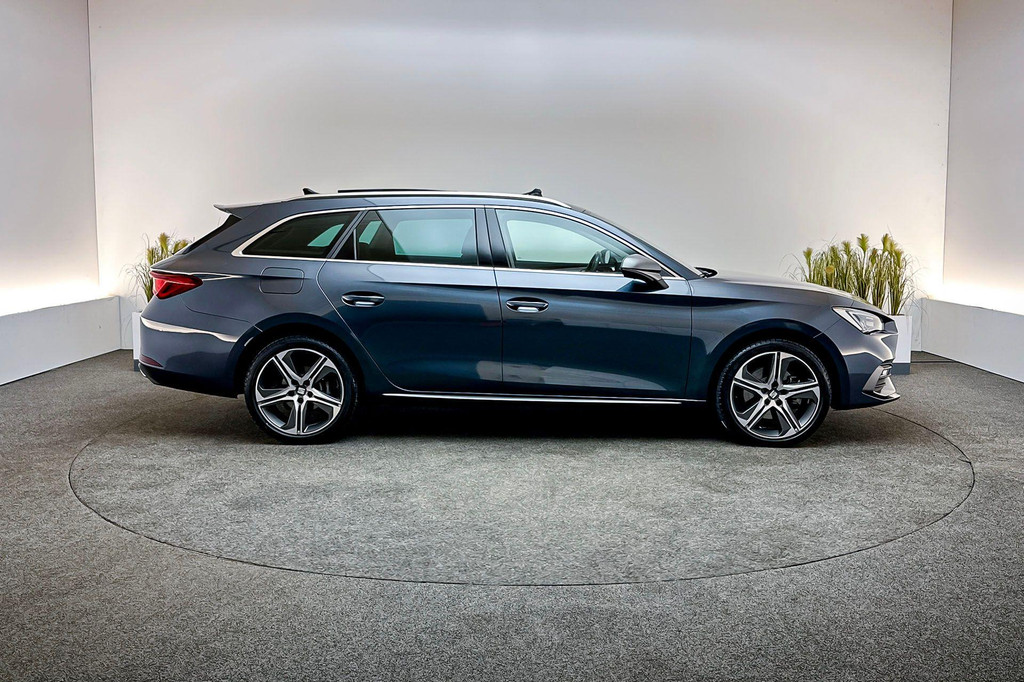 Seat Leon Sportstourer (KBB25V) met abonnement