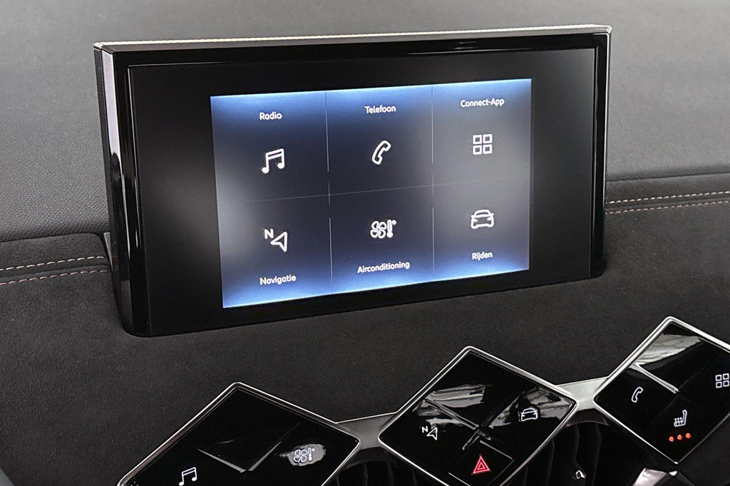 DS DS 3 (S259JJ) met abonnement