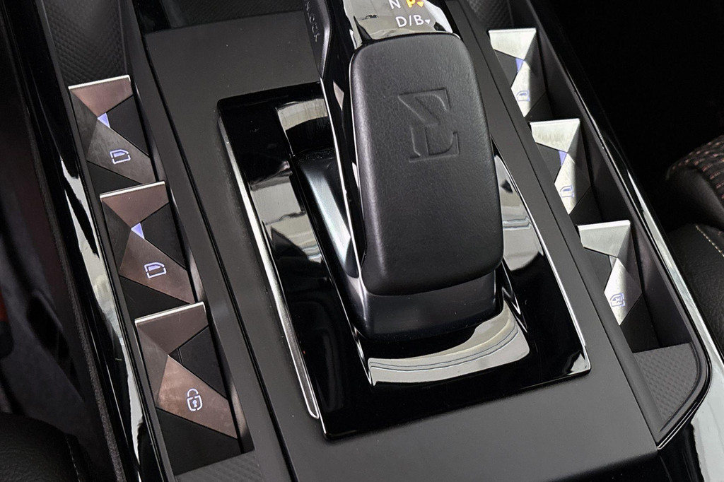 DS DS 3 (S259JJ) met abonnement