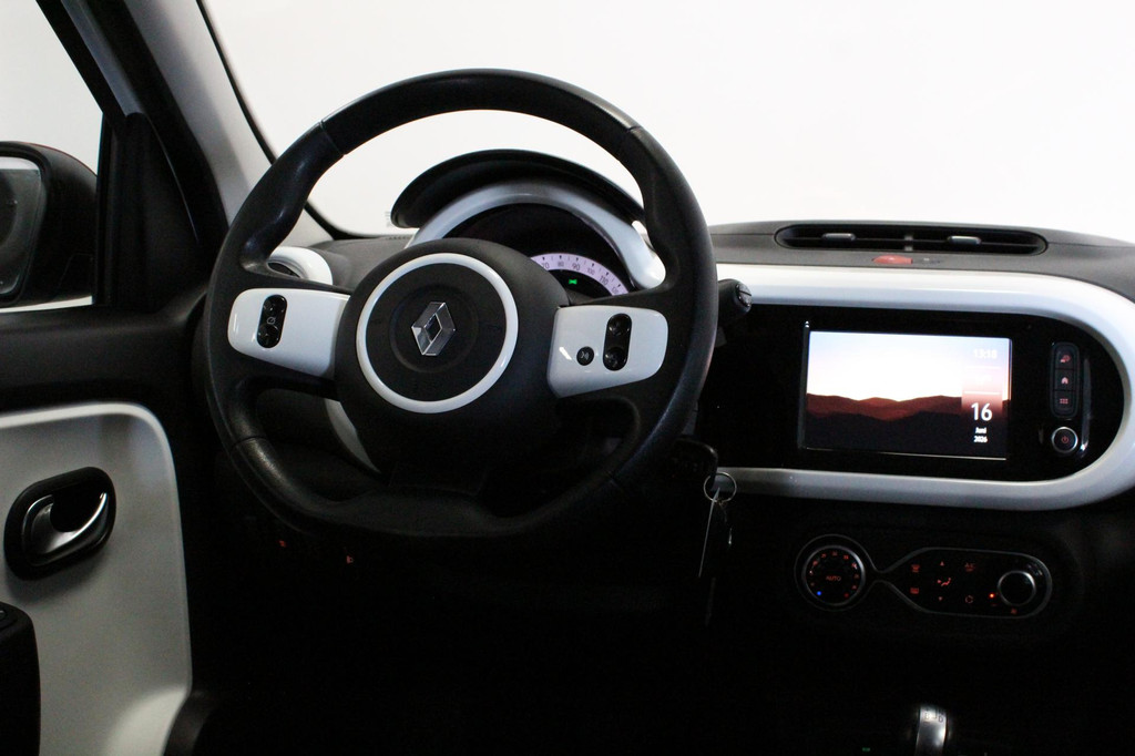 Renault Twingo (L834BB) met abonnement