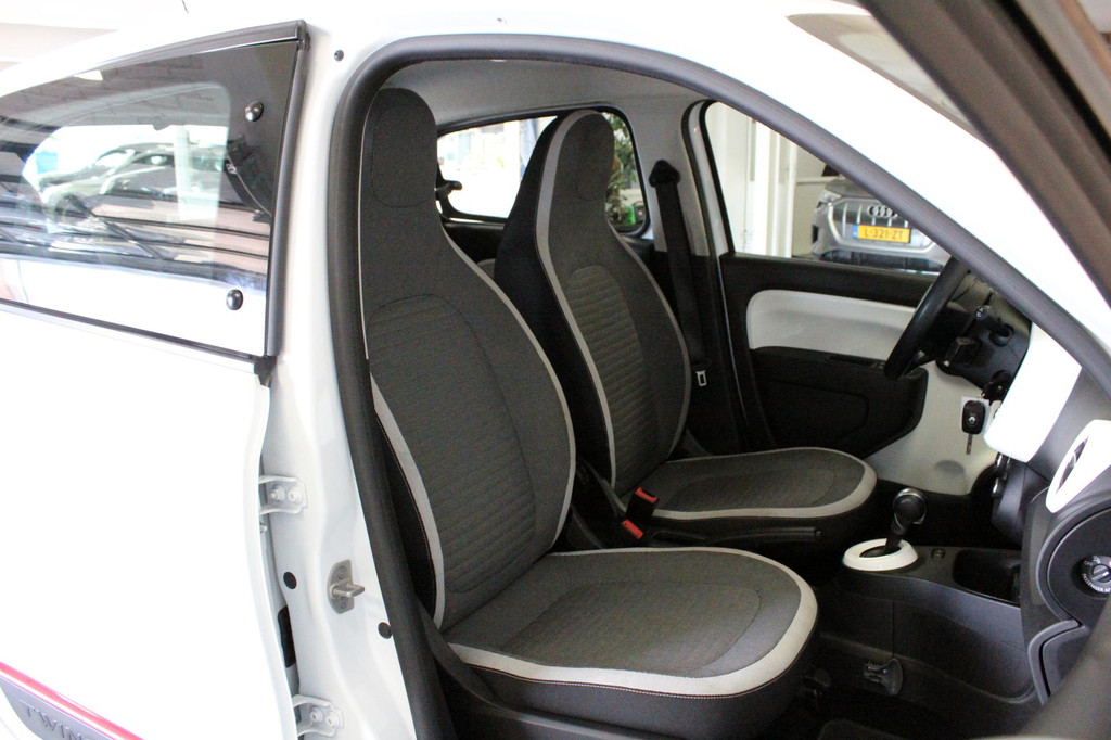 Renault Twingo (L834BB) met abonnement
