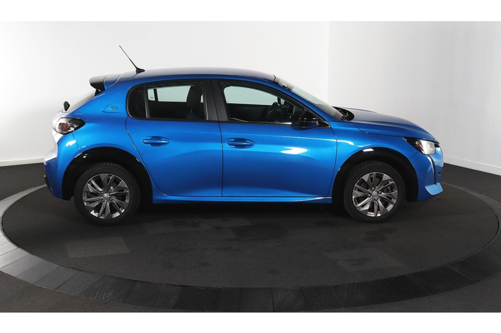 Peugeot e-208 (S816ZJ) met abonnement