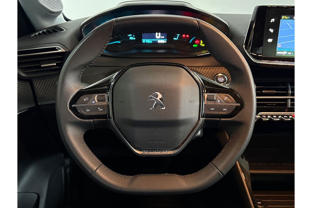 Peugeot e-208 (S816ZJ) met abonnement