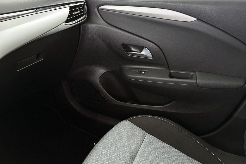 Opel Corsa (JPD46D) met abonnement
