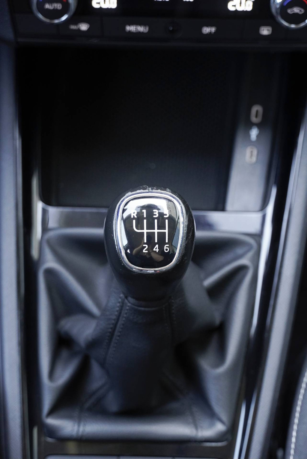 ŠKODA Kamiq (L127GX) met abonnement