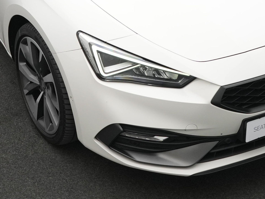 Seat Leon Sportstourer (N830HT) met abonnement