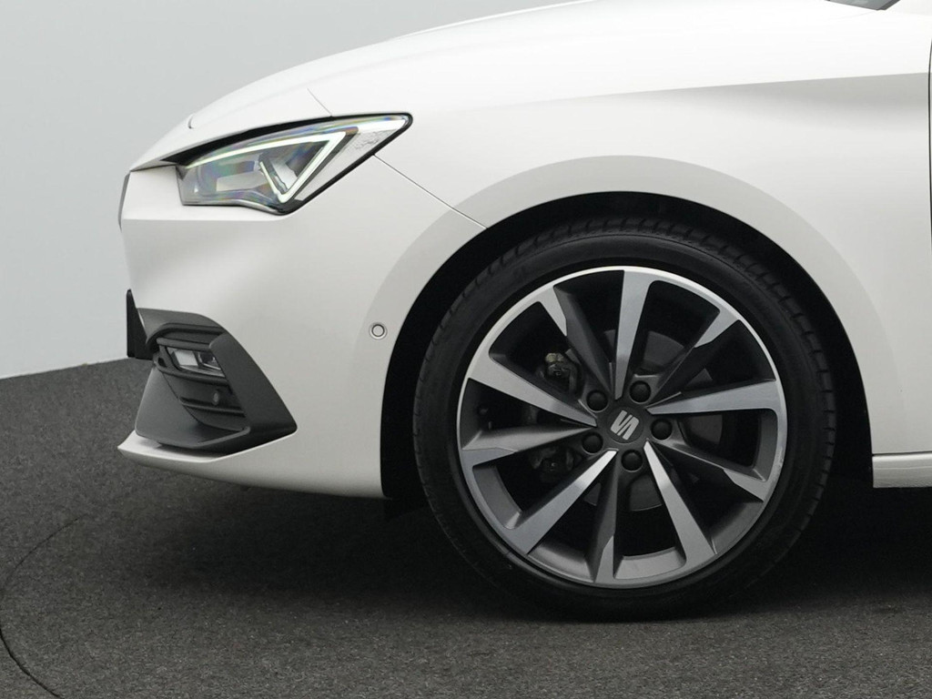 Seat Leon Sportstourer (N830HT) met abonnement