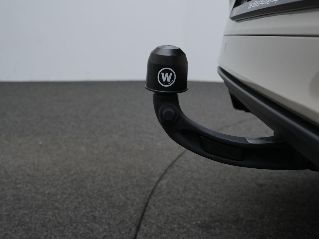 Volkswagen T-Roc Cabrio (KLB82K) met abonnement