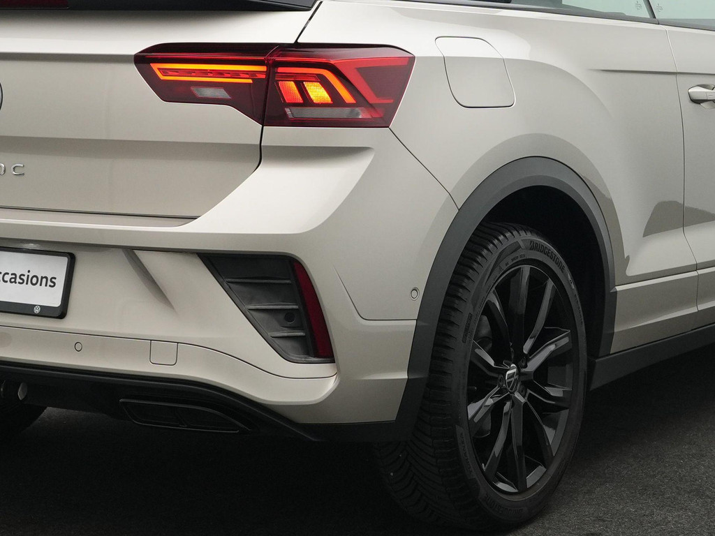 Volkswagen T-Roc Cabrio (KLB82K) met abonnement