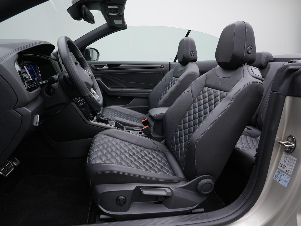 Volkswagen T-Roc Cabrio (KLB82K) met abonnement