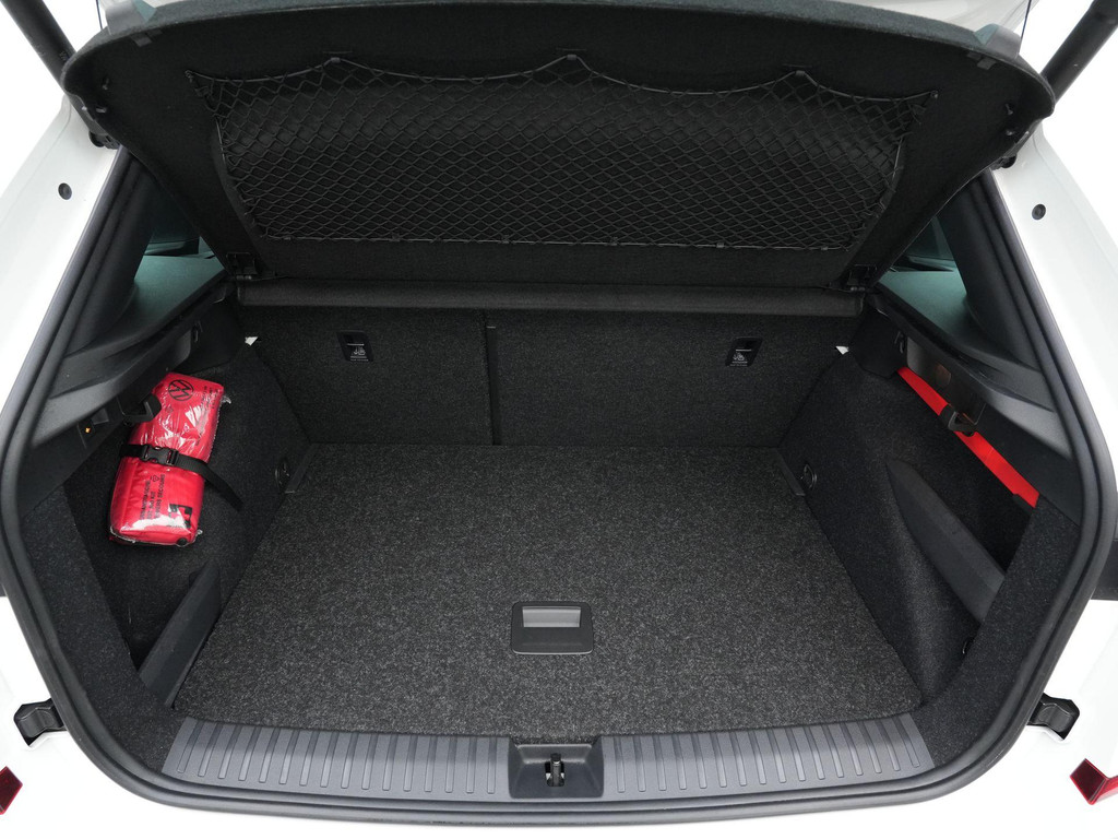 ŠKODA Kamiq (KLB81L) met abonnement