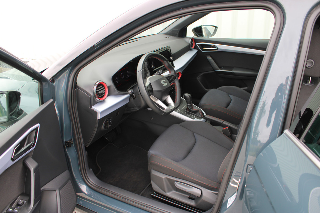 Seat Arona (KLV54H) met abonnement