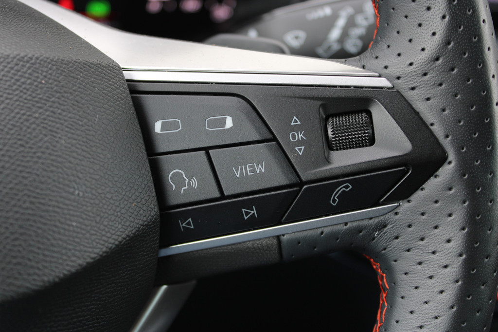 Seat Arona (KLV54H) met abonnement