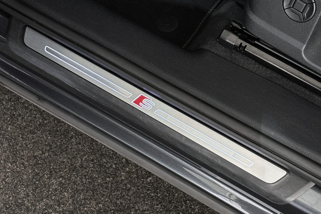 Audi Q3 Sportback (KLS30K) met abonnement