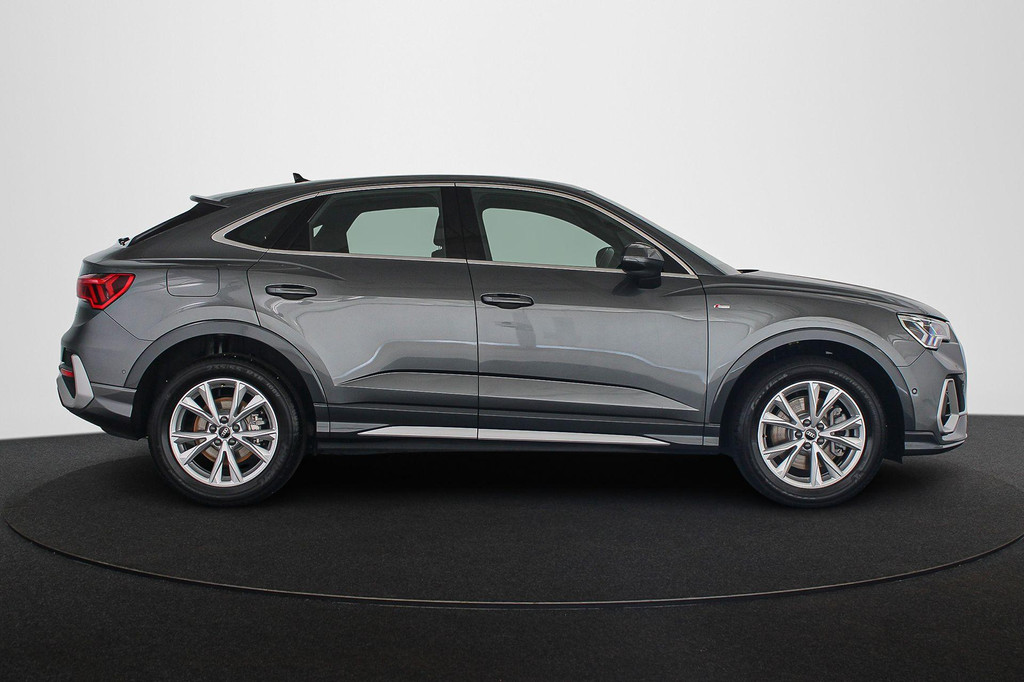 Audi Q3 Sportback (KLS30K) met abonnement