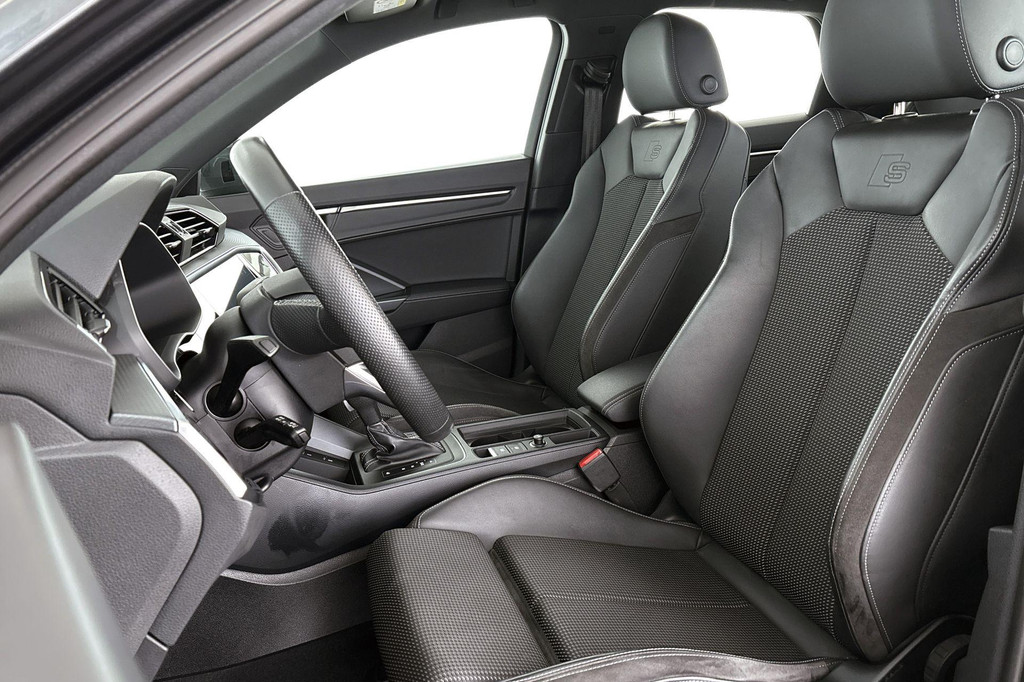 Audi Q3 Sportback (KLS30K) met abonnement