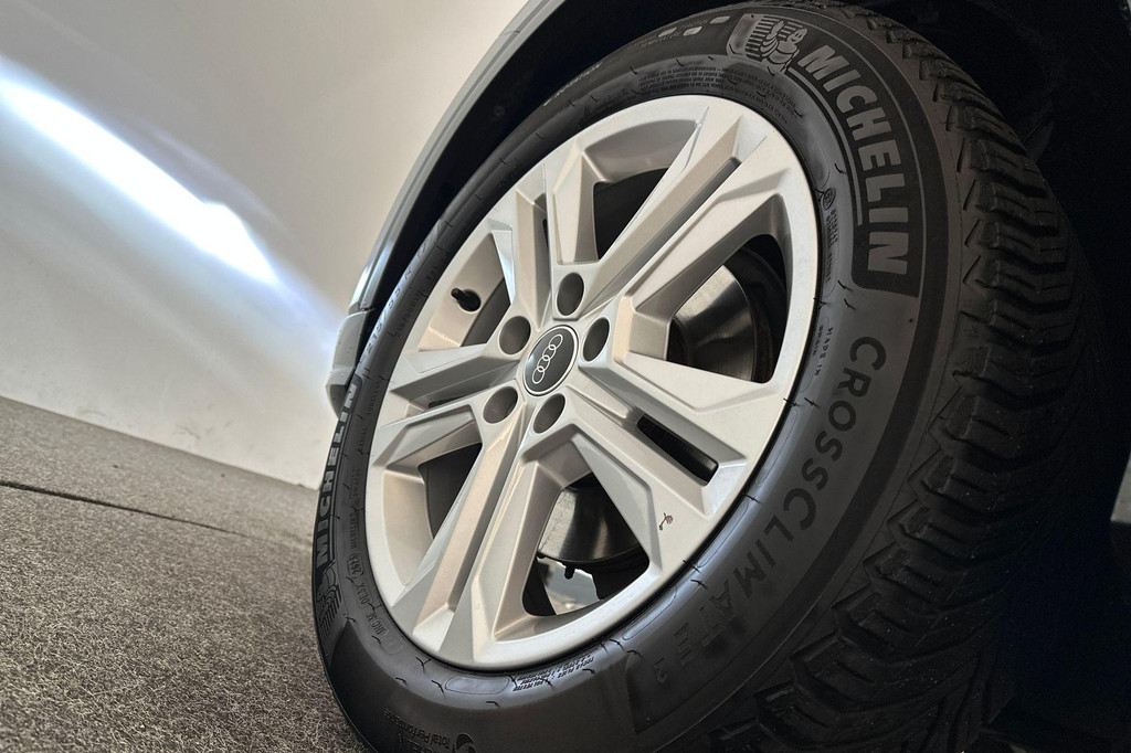 Audi Q2 (T112TB) met abonnement