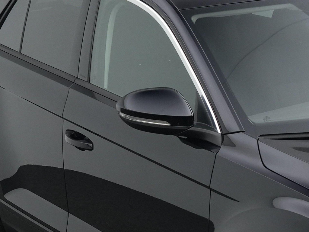 Volkswagen T-Roc (R828DH) met abonnement