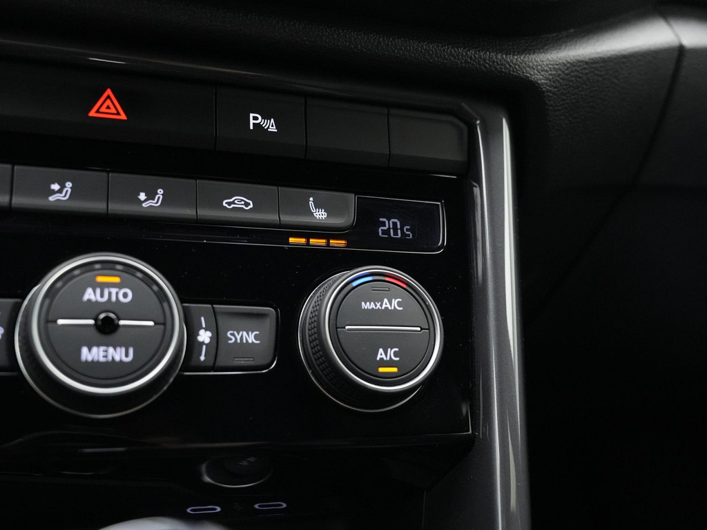 Volkswagen T-Roc (KLF40R) met abonnement