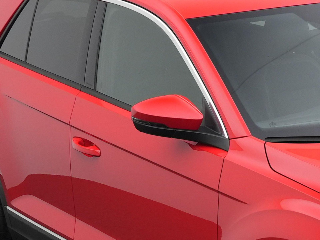 Volkswagen T-Roc (KLB96N) met abonnement