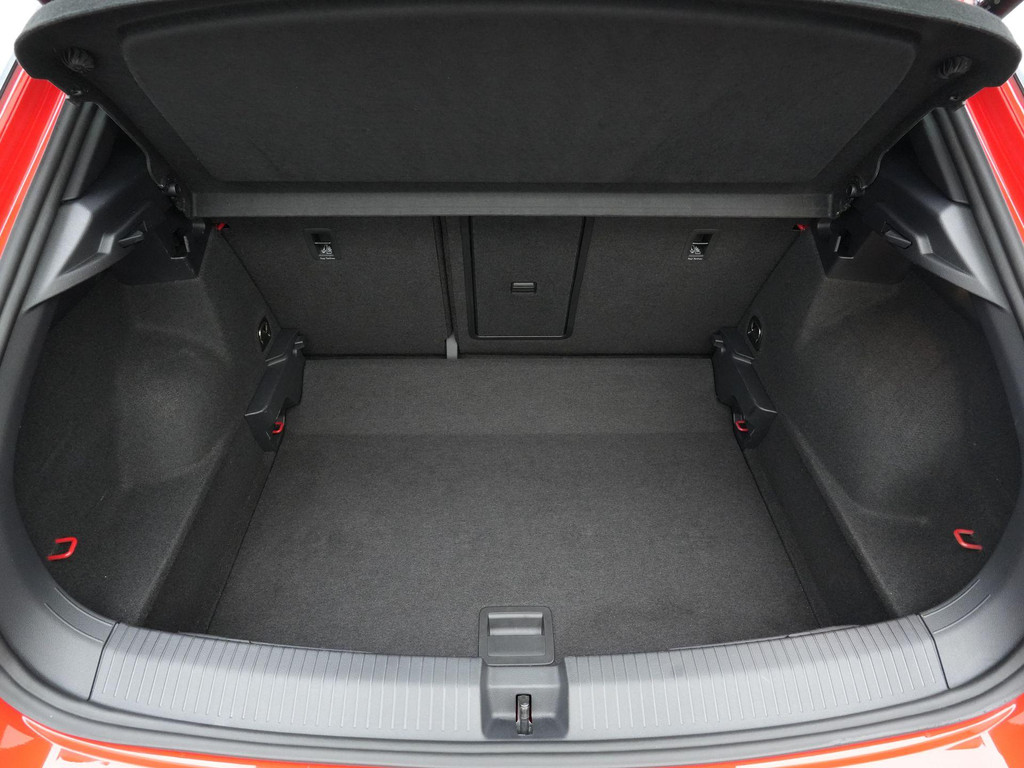 Volkswagen T-Roc (KLB96N) met abonnement