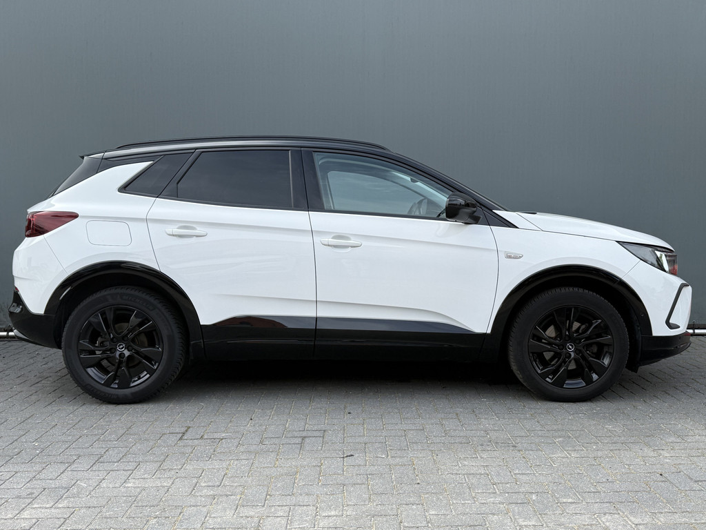Opel Grandland (T009XG) met abonnement