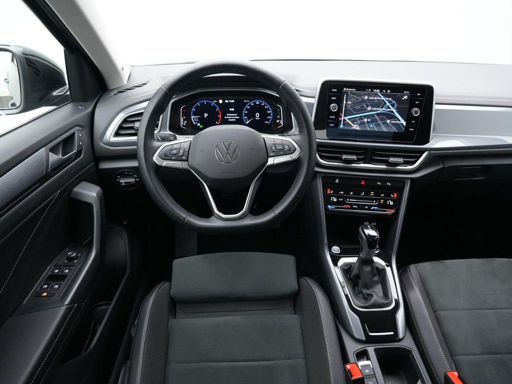 Volkswagen T-Roc (KLZ10L) met abonnement