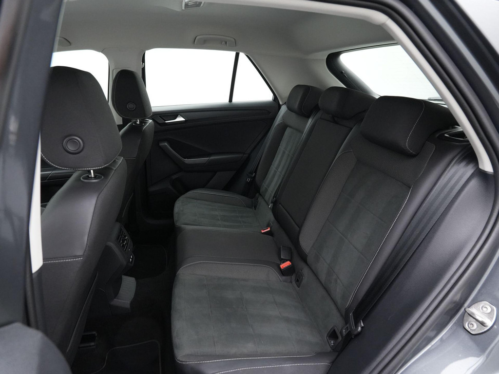Volkswagen T-Roc (KLZ10L) met abonnement