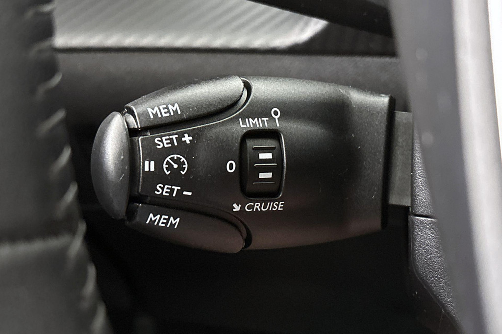 Peugeot 208 (T487ZP) met abonnement