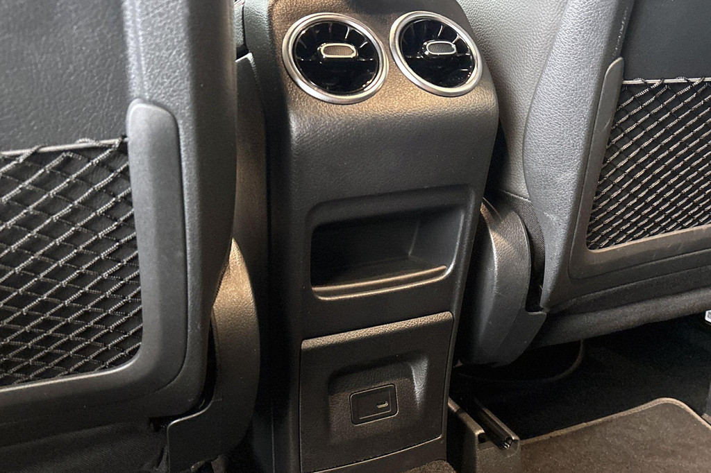 Mercedes-Benz B-Klasse (L919GR) met abonnement