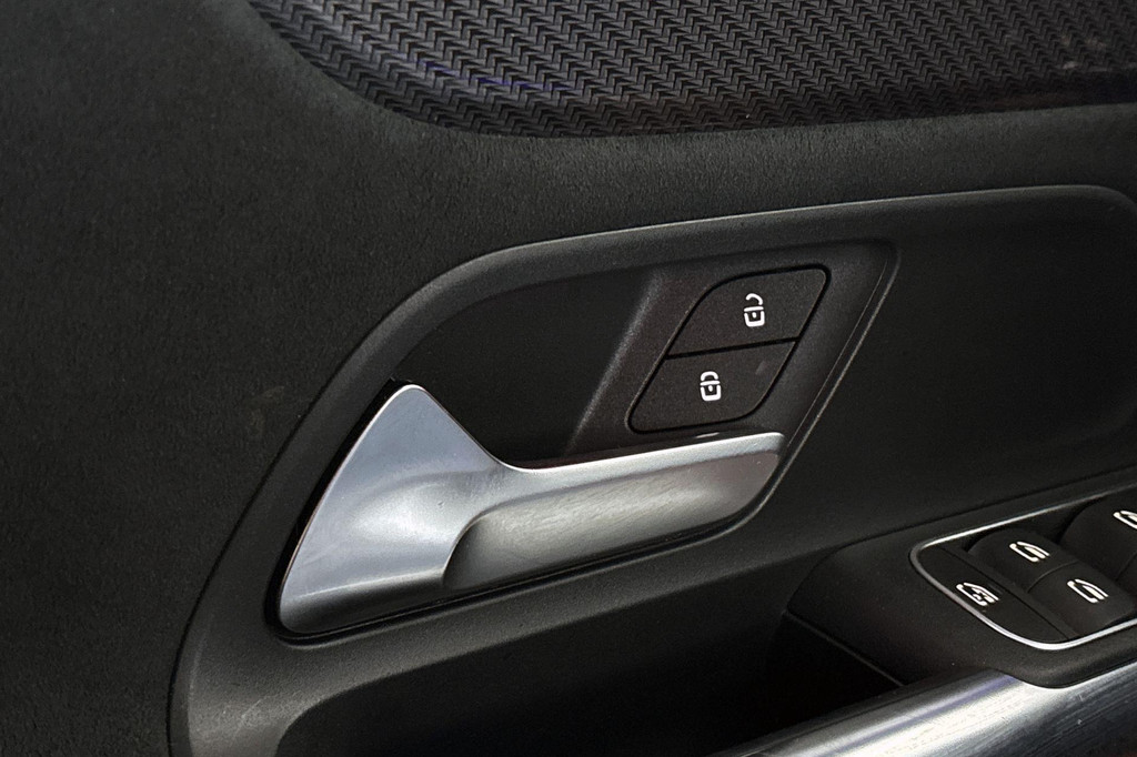 Mercedes-Benz B-Klasse (L919GR) met abonnement