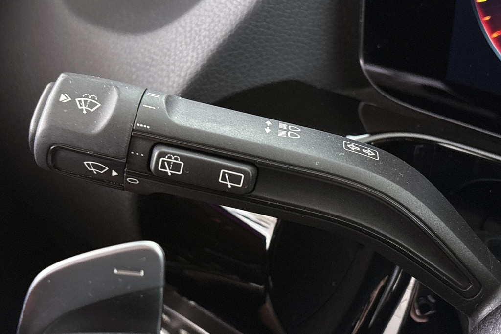 Mercedes-Benz B-Klasse (L919GR) met abonnement
