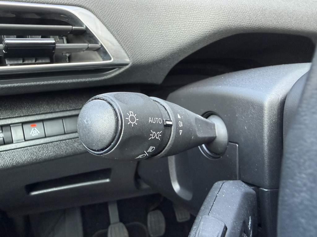 Peugeot 3008 (N129VH) met abonnement