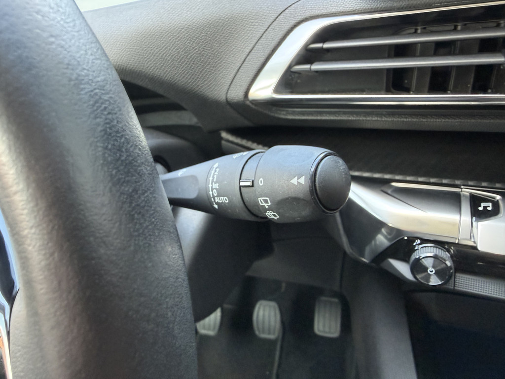 Peugeot 3008 (N129VH) met abonnement