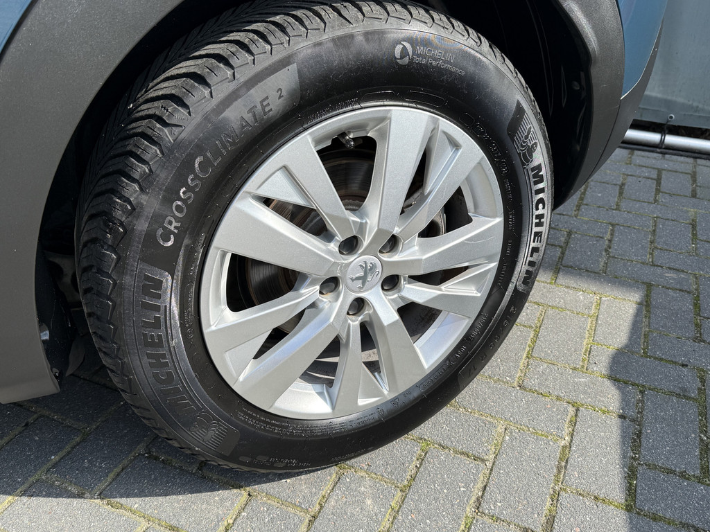 Peugeot 3008 (N129VH) met abonnement