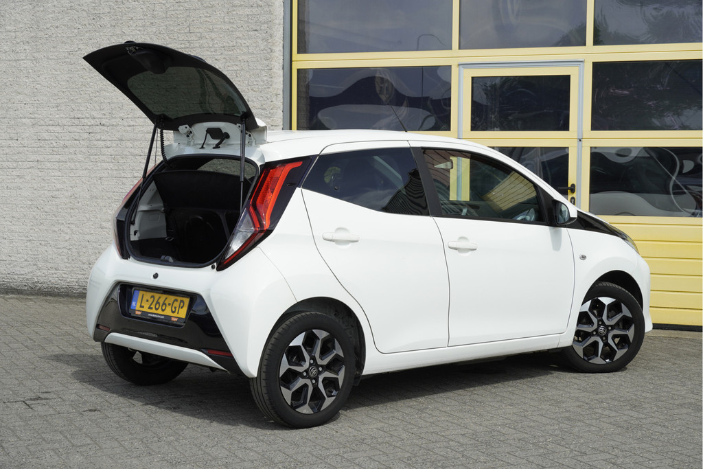 Toyota Aygo (L266GP) met abonnement