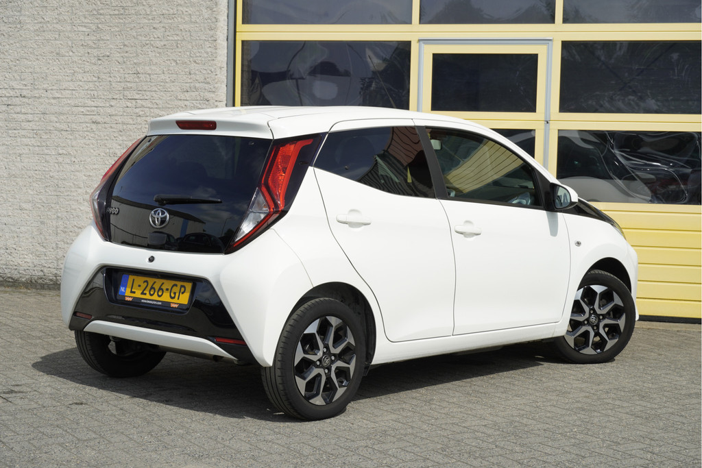 Toyota Aygo (L266GP) met abonnement
