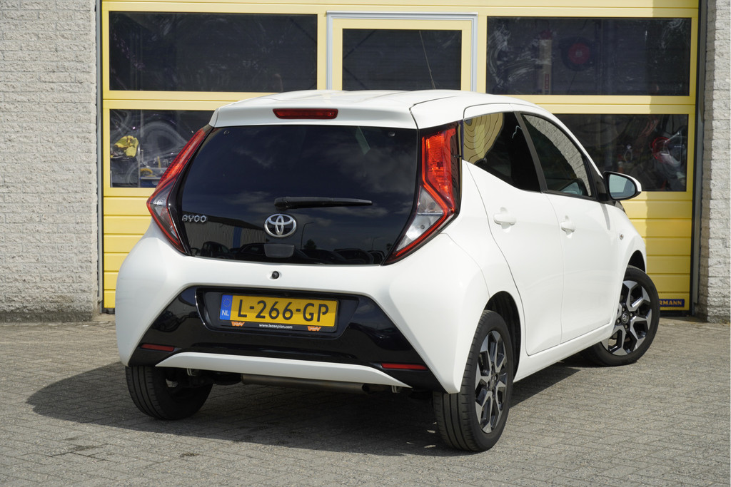 Toyota Aygo (L266GP) met abonnement