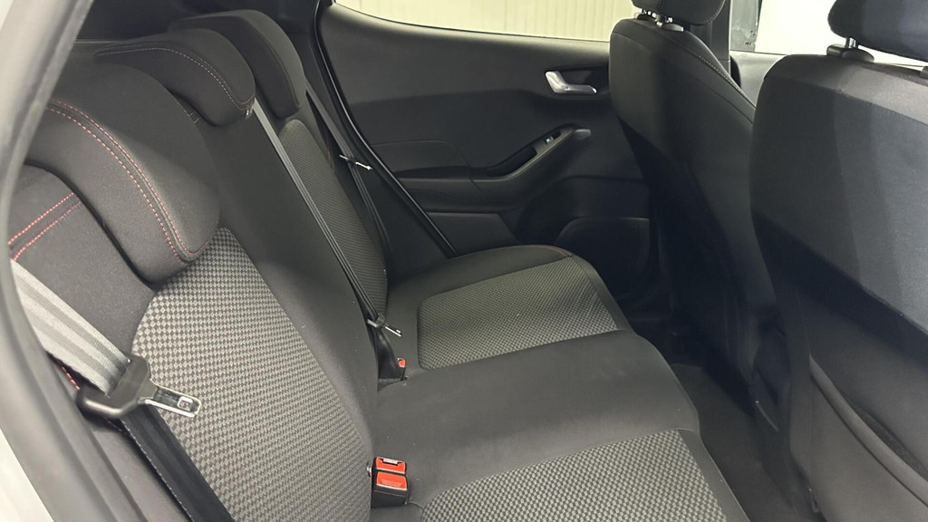 Ford Fiesta (L519XZ) met abonnement