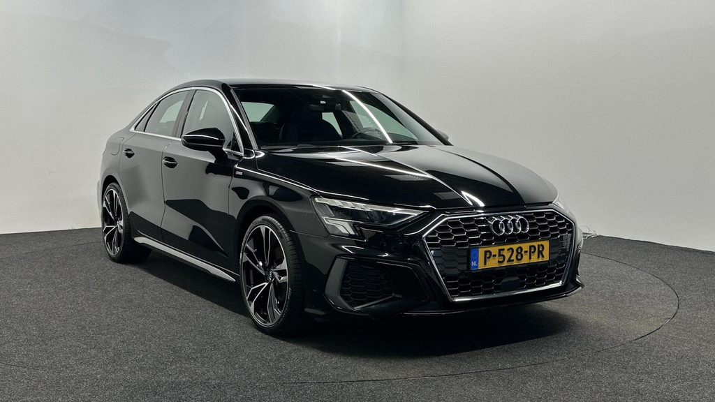 Audi A3 (P528PR) met abonnement