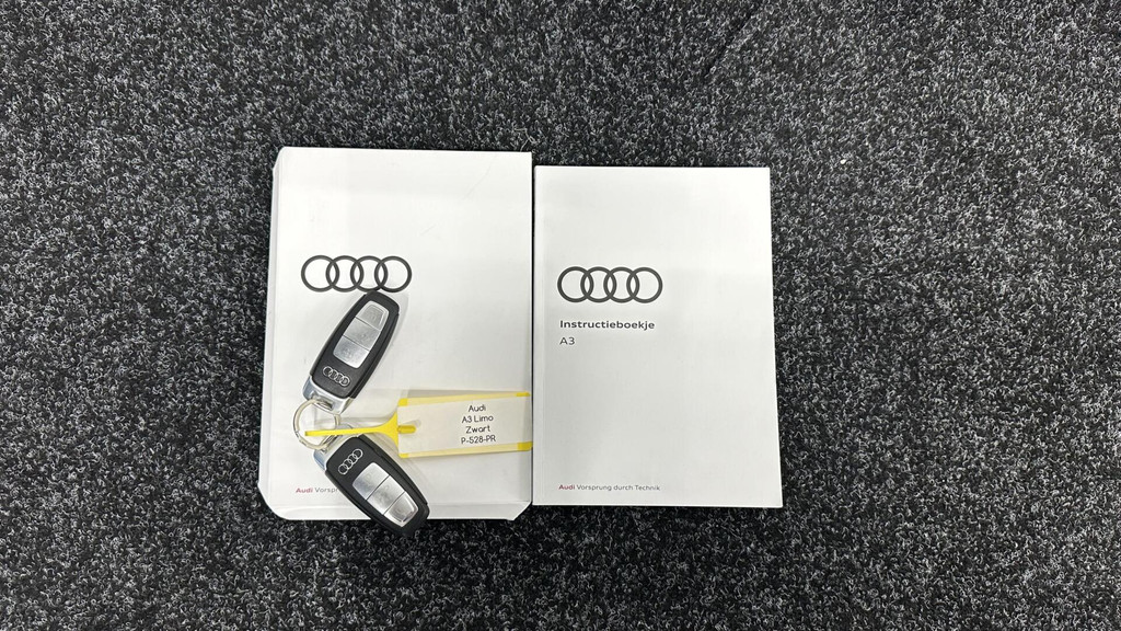 Audi A3 (P528PR) met abonnement