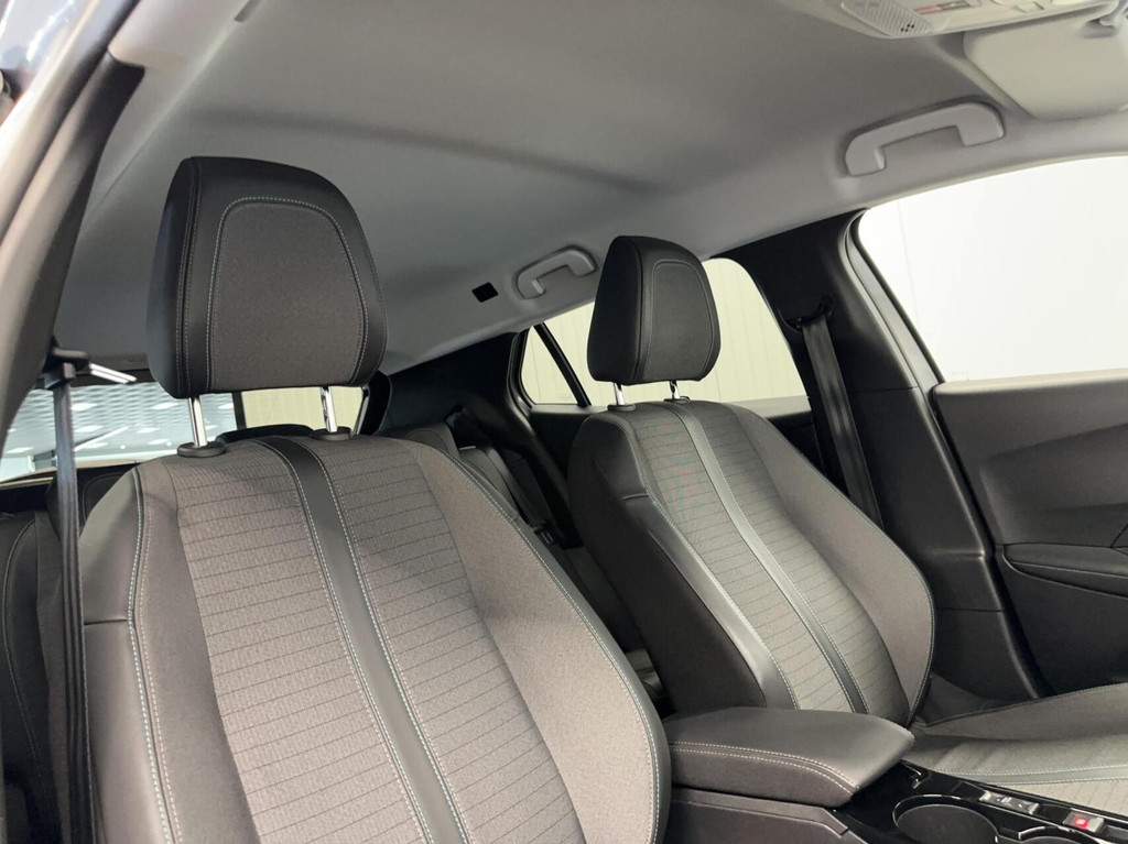 Peugeot e-2008 (P169VG) met abonnement