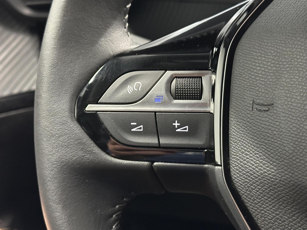 Peugeot e-2008 (P169VG) met abonnement