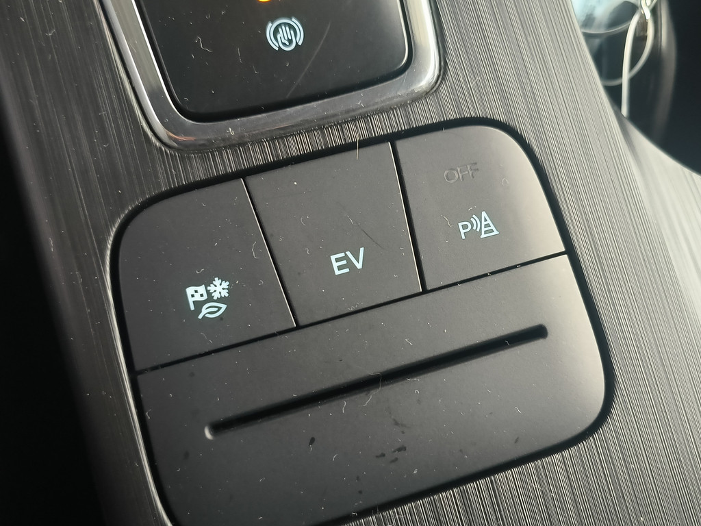 Ford Kuga (KLZ11S) met abonnement