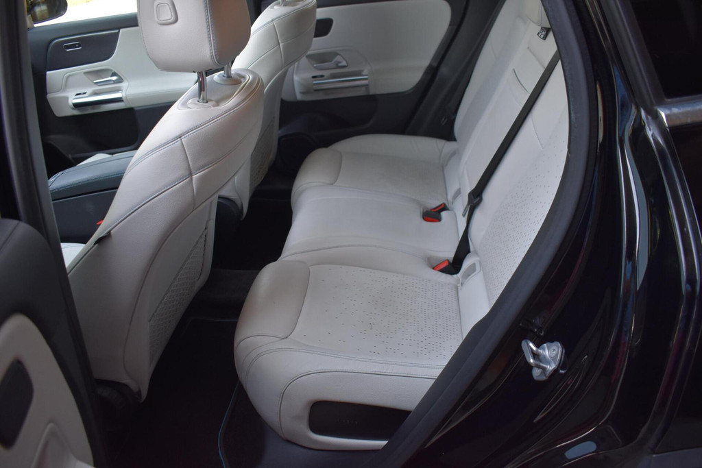 Mercedes-Benz EQA (L872PZ) met abonnement