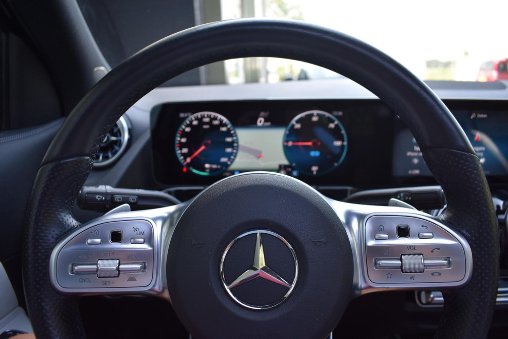 Mercedes-Benz EQA (L872PZ) met abonnement
