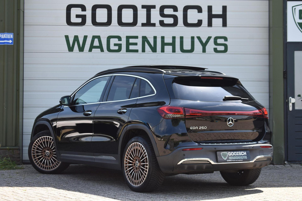 Mercedes-Benz EQA (L872PZ) met abonnement